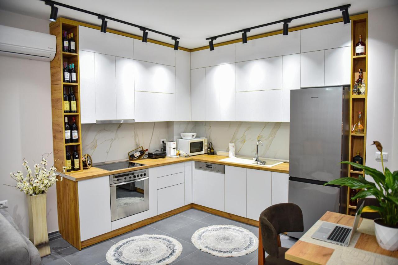 Dream House Enia 1 Apartment ชโคเดอร์ ภายนอก รูปภาพ