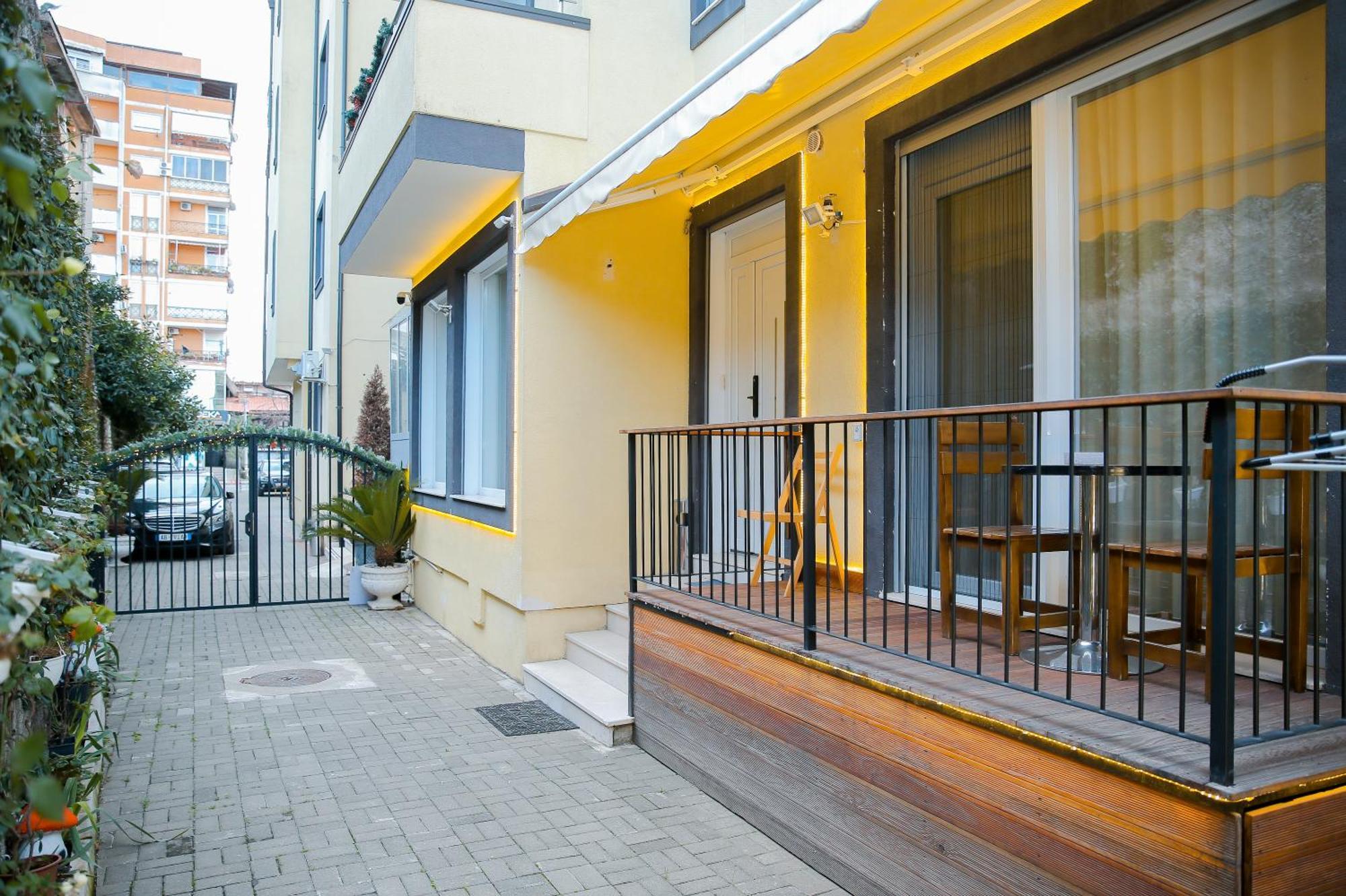 Dream House Enia 1 Apartment ชโคเดอร์ ภายนอก รูปภาพ